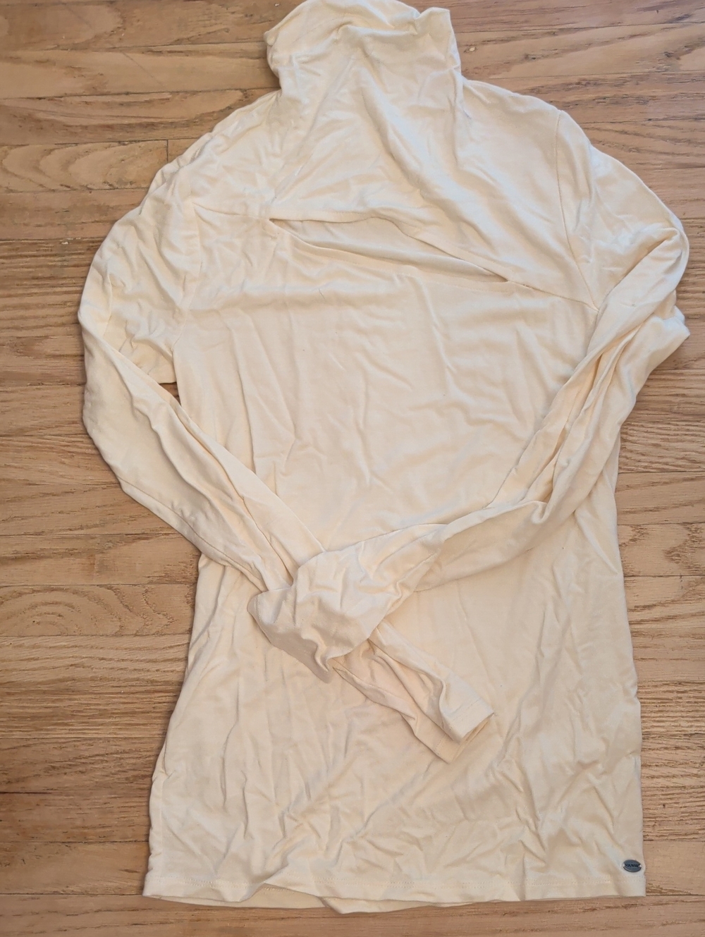 Guess Cream Long Sleeve Turtleneck Shirt